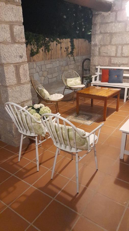 Casa rural El Abuelo Arturo Becerril de la Sierra Exterior foto